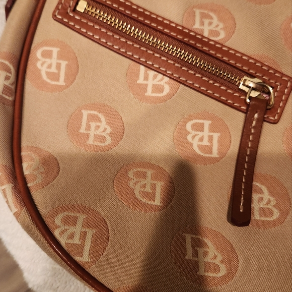 Donney & Burke purse stylish sophisticated durable - Picture 3 of 14